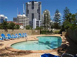 Queensleigh Holiday Apartments Broadbeach